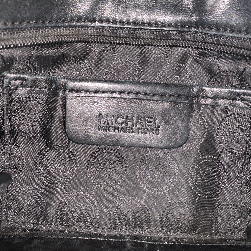 MICHAEL KORS Webster Leather Convertible Clutch Shoulder Bag Ruched - Picture 7 of 13